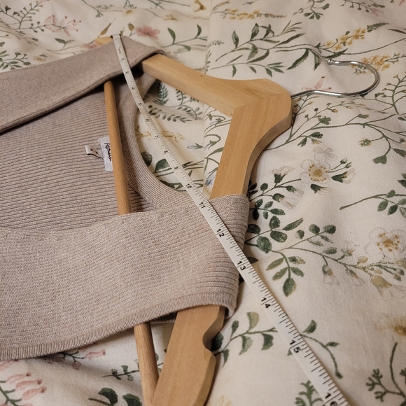 Reitmans Beige Ribbed Button-Front Tank Top - Picture 3 of 6